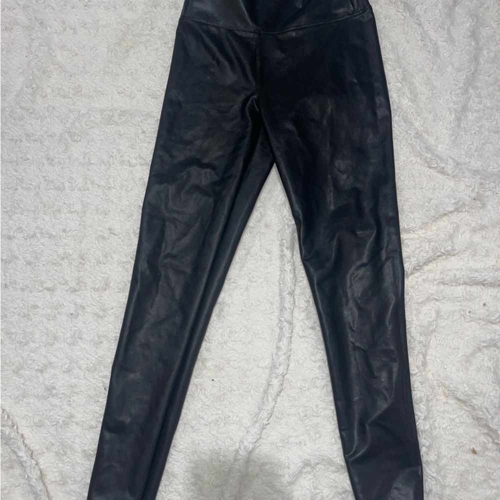 American Eagle faux leather legging